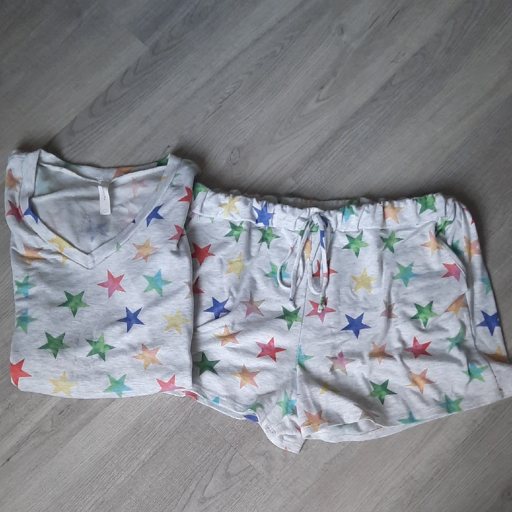 Honey Me Colorful Star Print Pajama Set